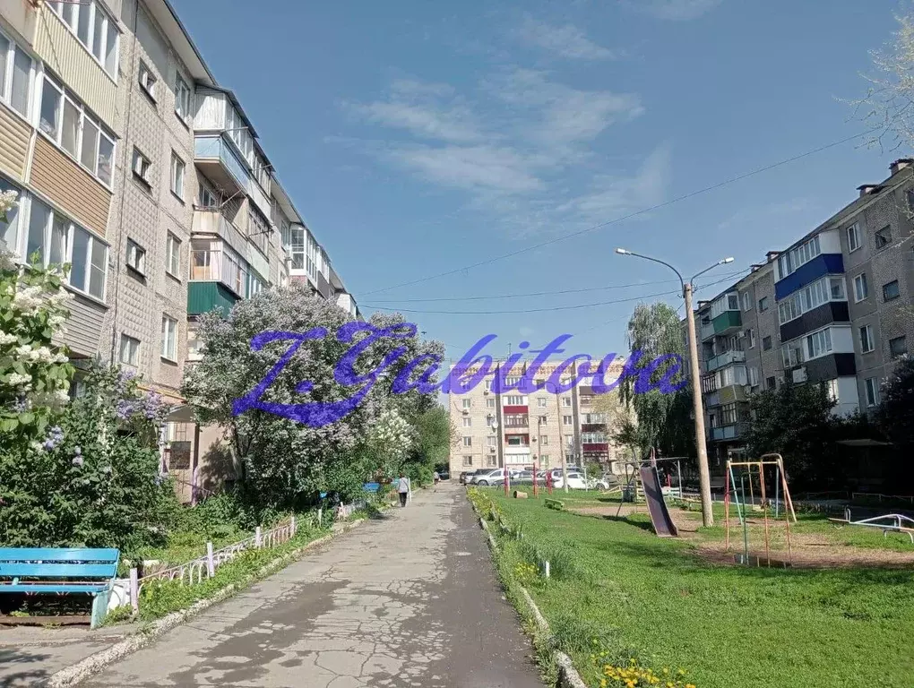 3-к кв. Оренбургская область, Орск Новый город мкр, ул. Стасова, 6 ... - Фото 0