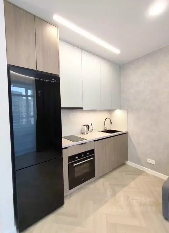 Студия Тюменская область, Тюмень ул. Братьев Бондаревых, 5 (25.1 м) - Фото 2