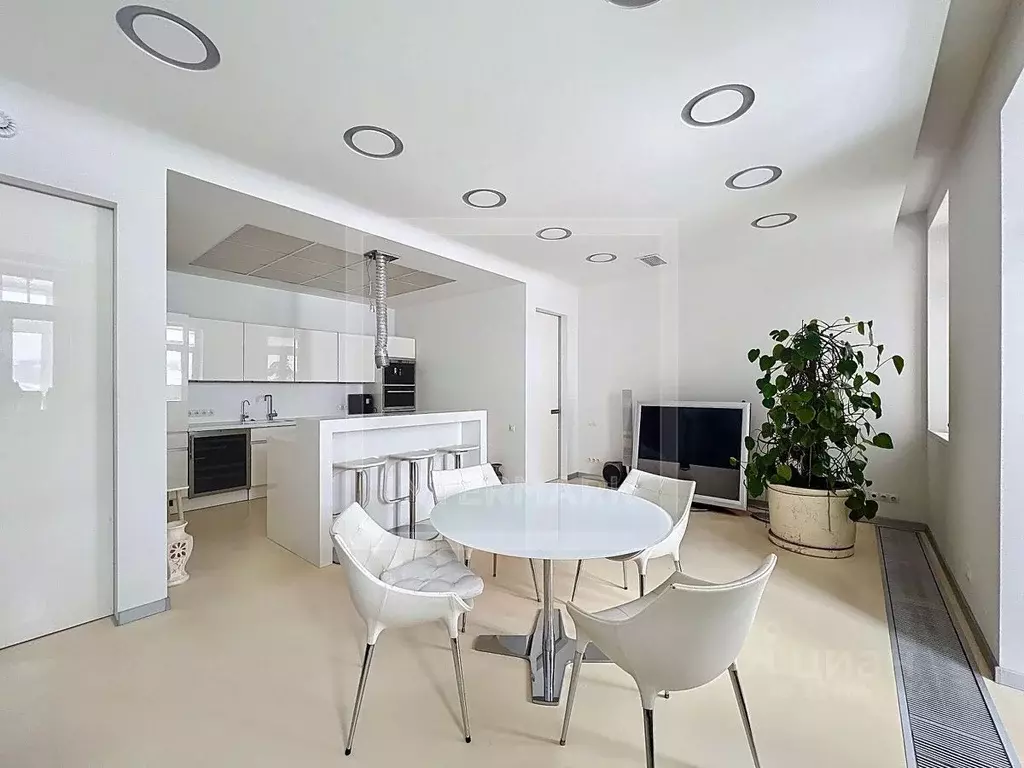 4-к кв. Москва Милютинский пер., 3 (104.0 м) - Фото 1