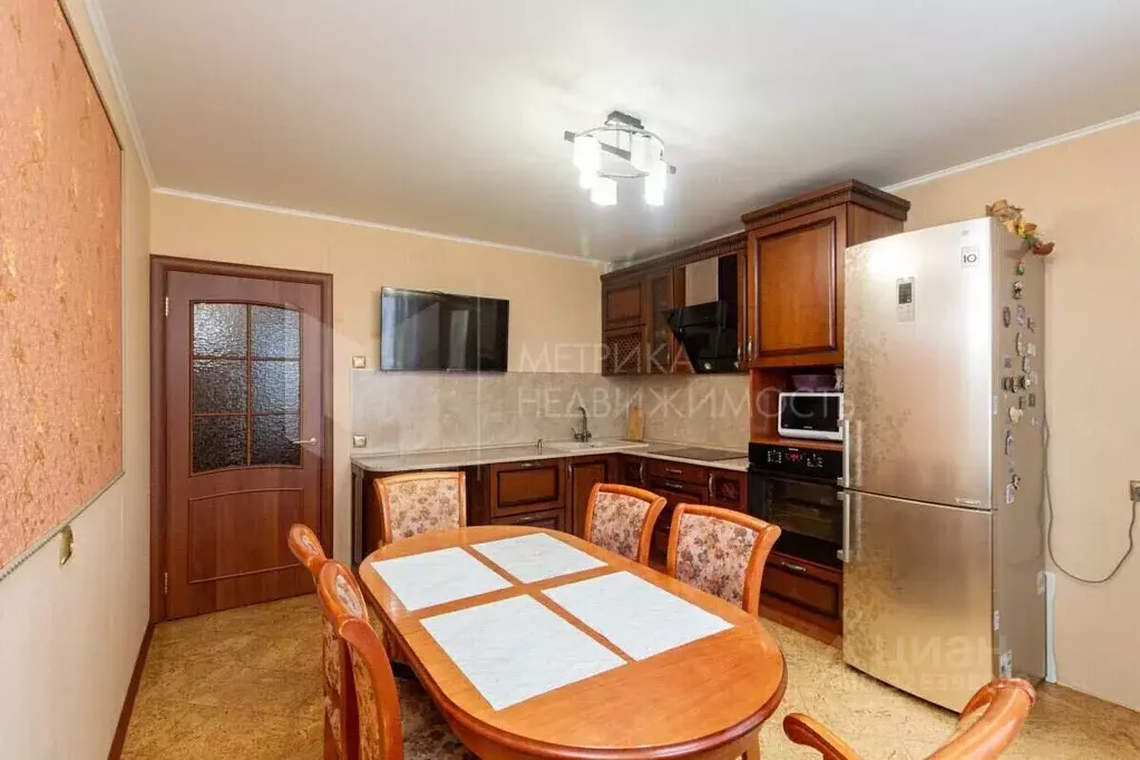 2-к кв. Тюменская область, Тюмень Широтная ул., 100к4 (66.7 м) - Фото 1