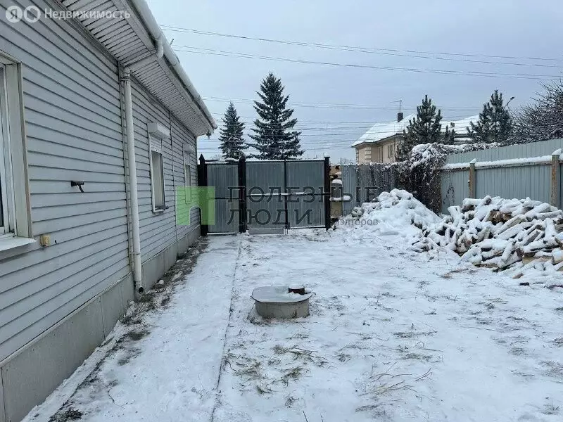 Дом в посёлок городского типа Емельяново, Московская улица, 112 (59.3 ... - Фото 2