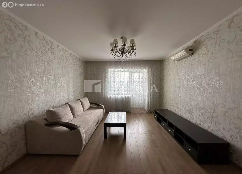 2-комнатная квартира: Барнаул, Змеиногорский тракт, 104П/11 (62 м) - Фото 1