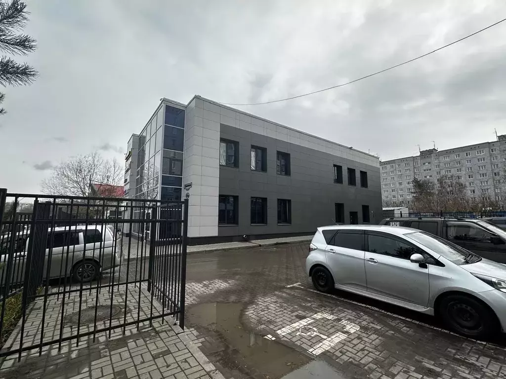 Офис в Омская область, Омск ул. Дианова, 15А (737 м) - Фото 1