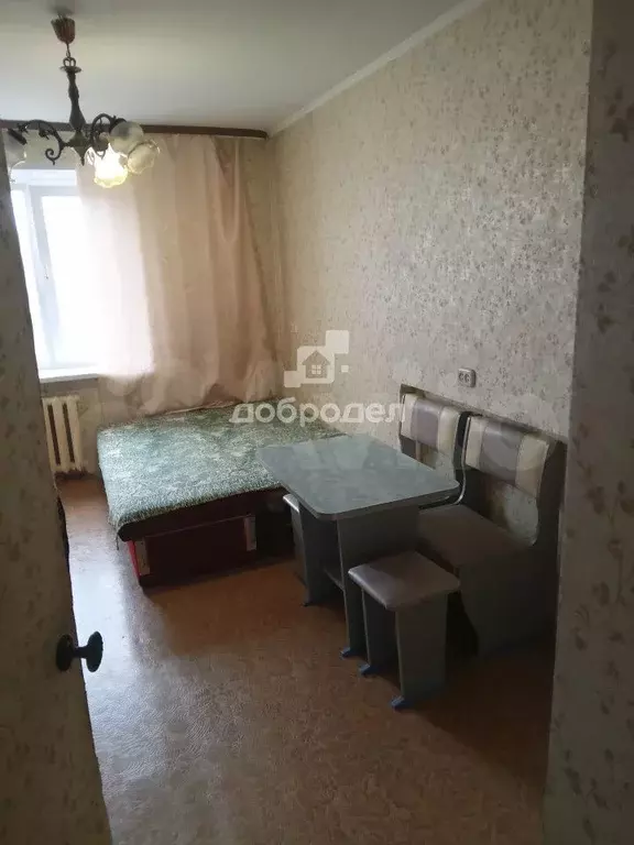 Комната 11,5 м в 4-к., 5/9 эт. - Фото 0