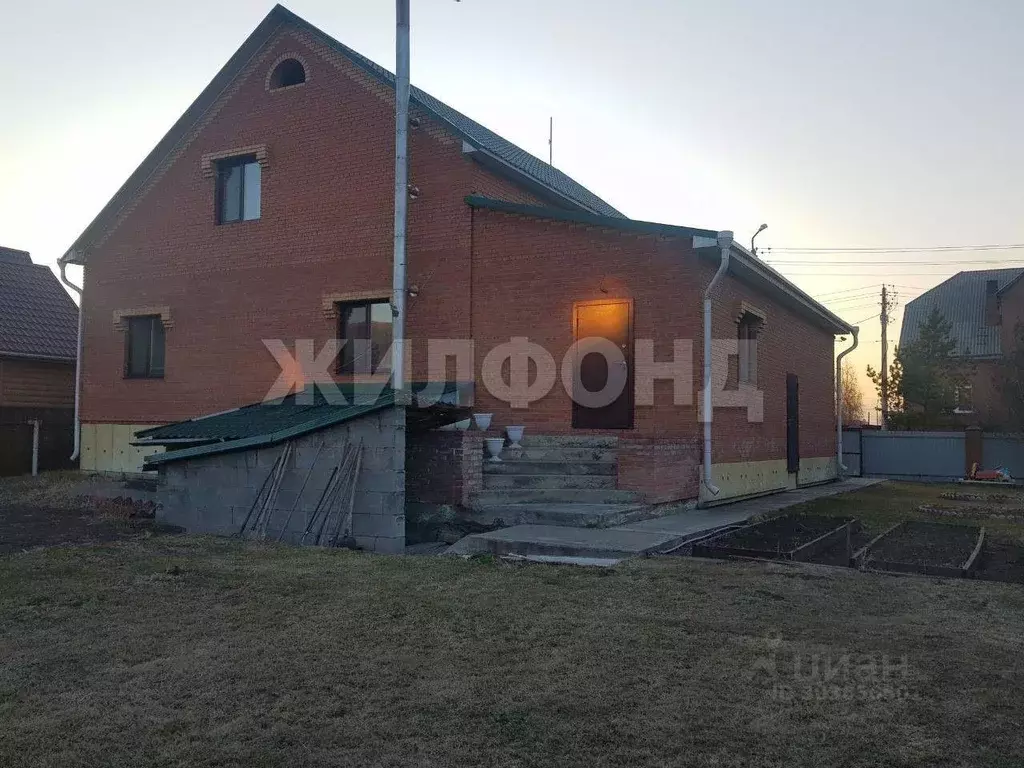 Коттедж в Хакасия, Абакан ул. Веденеева (277 м) - Фото 2