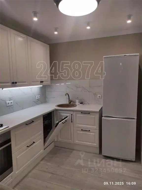 1-к кв. Москва Профсоюзная ул., 101К2 (40.0 м) - Фото 1