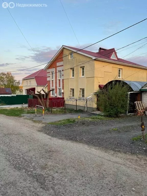 Дом в Чебоксары, Волжская улица, 58 (212.5 м) - Фото 0