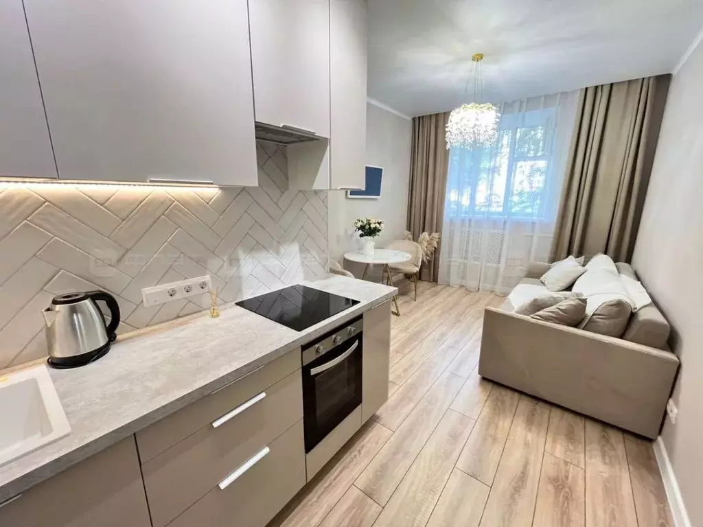 1-к кв. Татарстан, Казань ул. Аделя Кутуя, 86а (45.0 м) - Фото 0