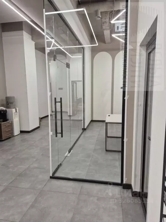 Офис в Ивановская область, Иваново ул. Зверева, 13 (200 м) - Фото 2