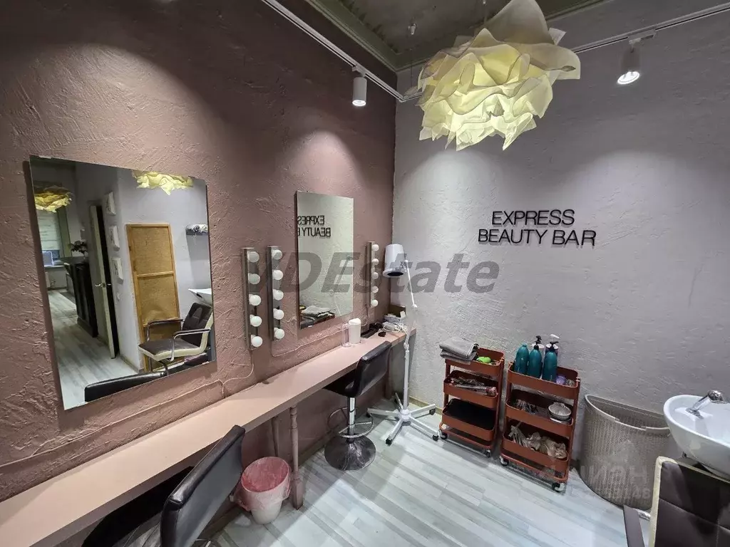 Помещение свободного назначения в Московская область, Одинцово ул. ... - Фото 1