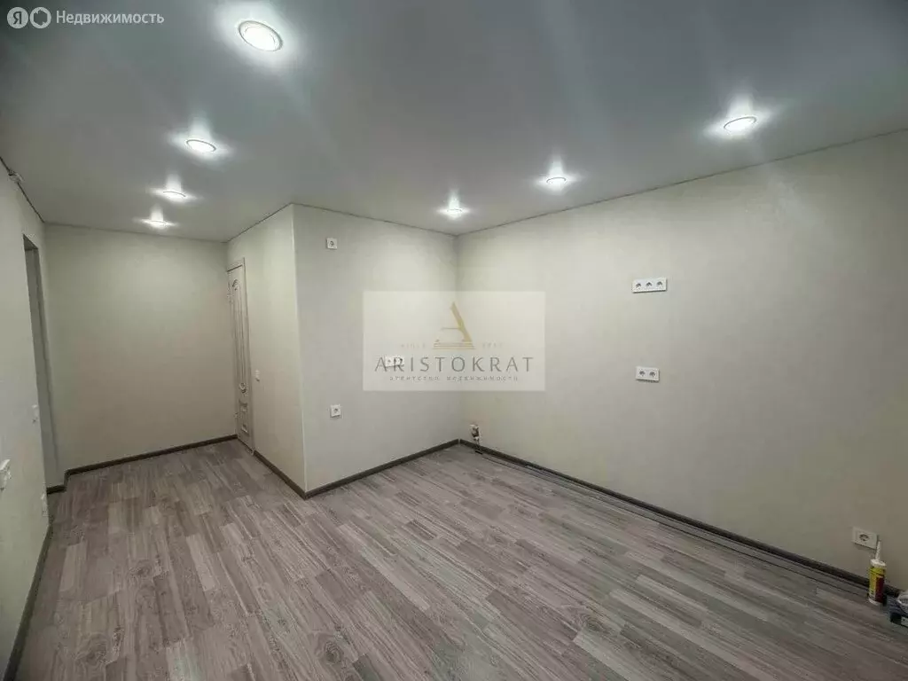 1к в -комнатной квартире ( м) - Фото 1