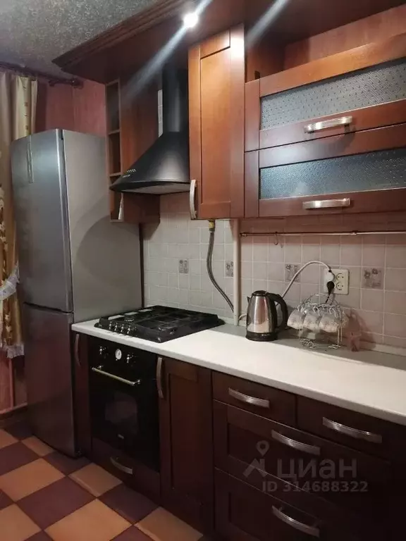 3-к кв. Тульская область, Тула ул. Максима Горького, 14 (64.0 м) - Фото 0