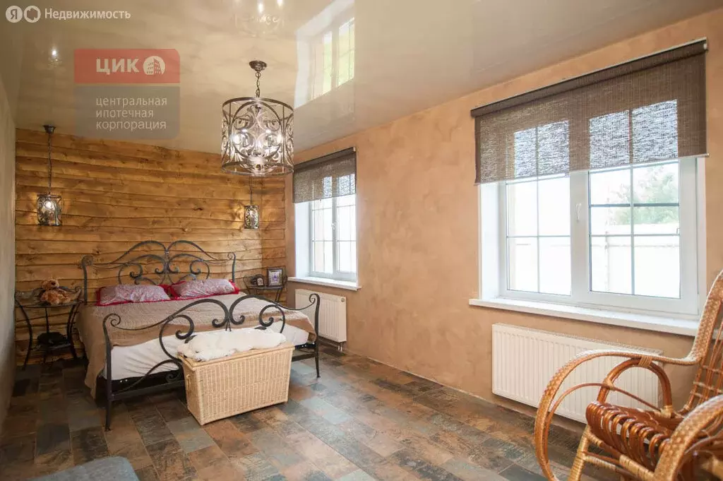 Дом в село Новики, Юбилейная улица, 30 (158 м) - Фото 1