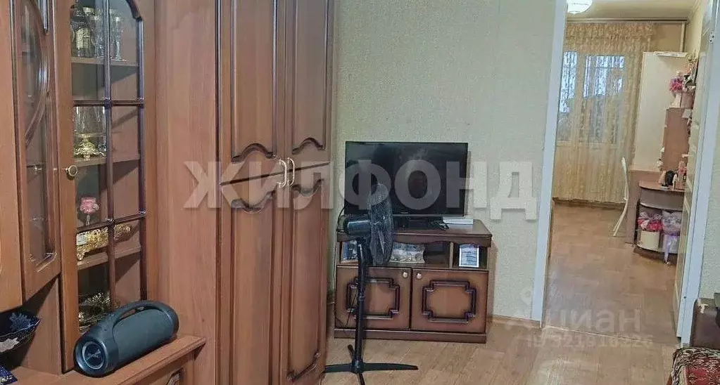 3-к кв. Новосибирская область, Новосибирск ул. Дуси Ковальчук, 16 ... - Фото 2