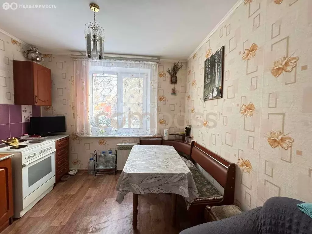 2-комнатная квартира: Тюмень, улица Газовиков, 25 (50 м) - Фото 2