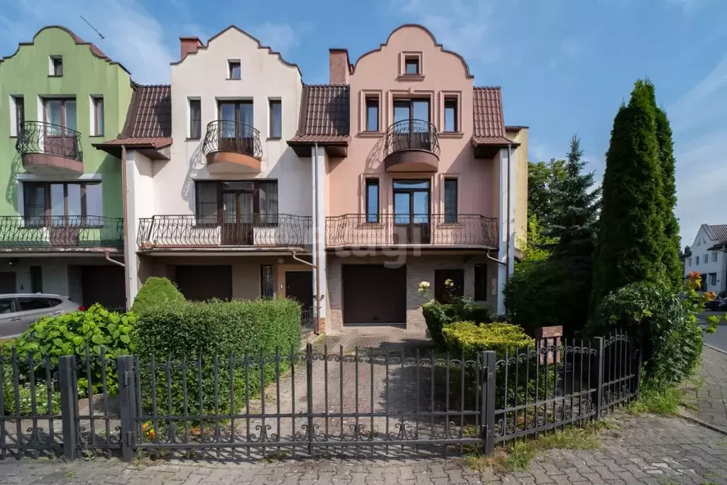 Таунхаус в Калининградская область, Калининград Курортная ул., 22 (216 ... - Фото 1