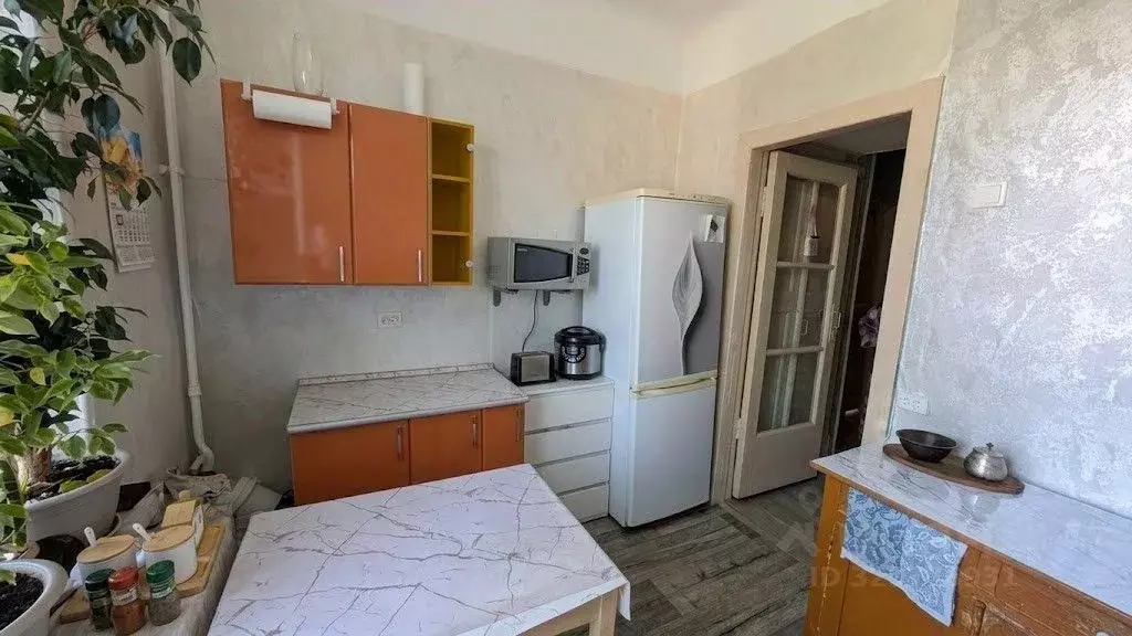 3-к кв. Волгоградская область, Волгоград Кузнецкая ул., 101А (18.0 м) - Фото 2