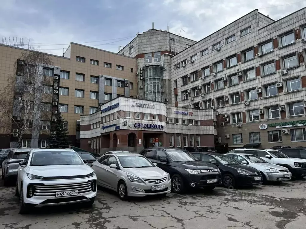 Помещение свободного назначения в Татарстан, Казань ул. Маршала ... - Фото 1