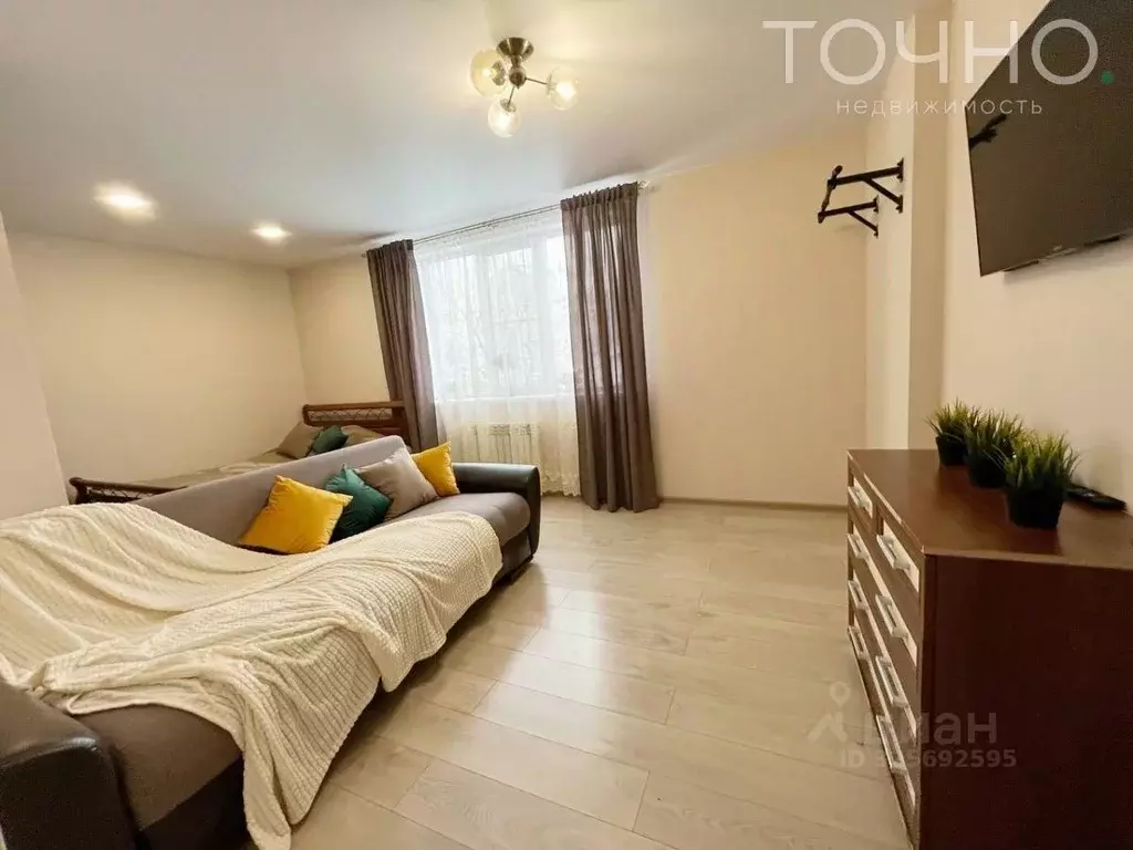 2-к кв. Пензенская область, Пенза ул. Богданова, 14 (74.9 м) - Фото 1