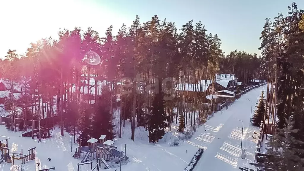 Участок в Ленинградская область, Выборгский район, Полянское с/пос, ... - Фото 1