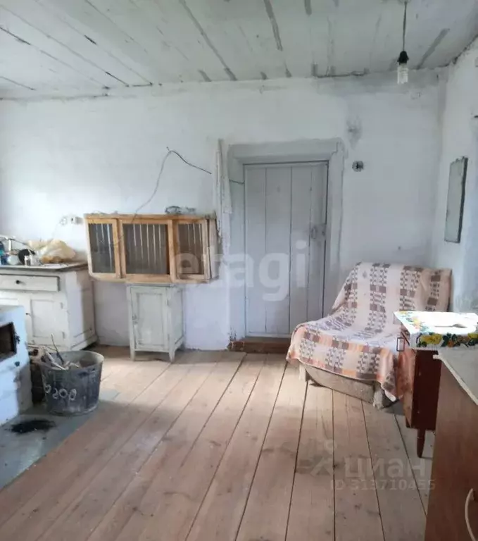 Дом в Свердловская область, Тугулымский муниципальный округ, пос. ... - Фото 1