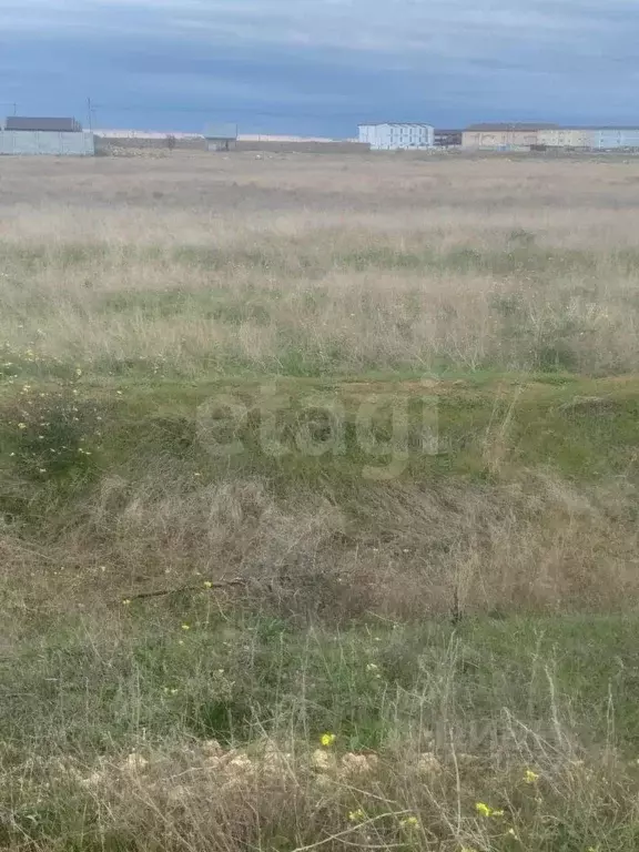 Участок в Крым, Сакский район, с. Уютное  (9.99 сот.) - Фото 1