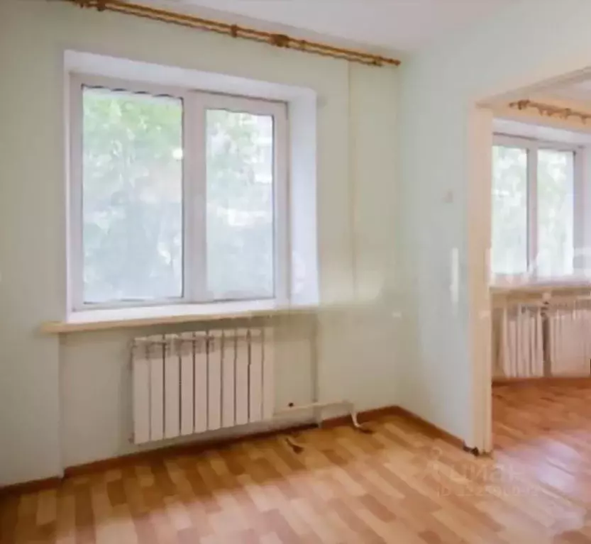 2-к кв. Саха (Якутия), Якутск ул. Дзержинского, 19 (44.0 м) - Фото 1