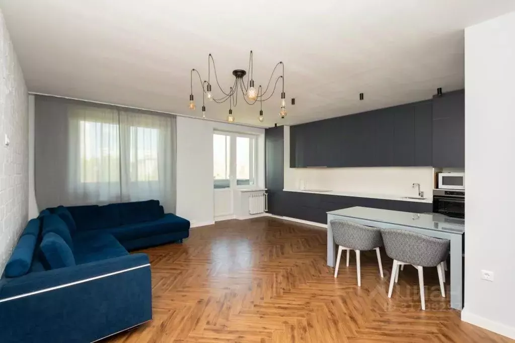3-к кв. Иркутская область, Иркутск ул. Ржанова, 1/3 (82.1 м) - Фото 0