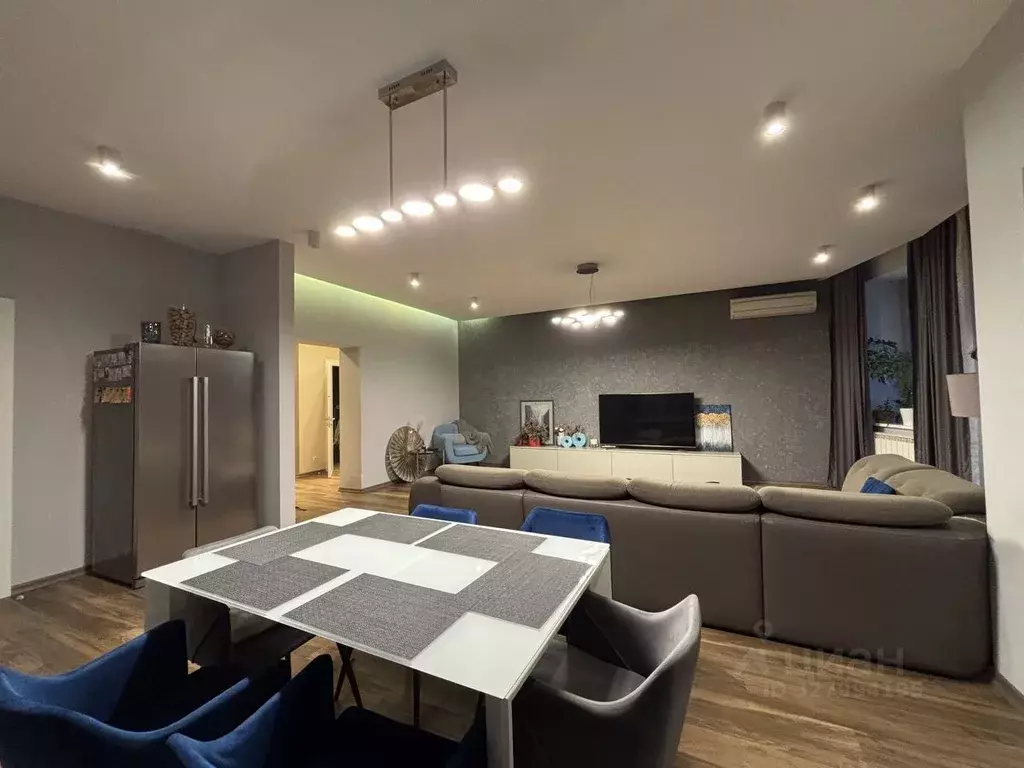 3-к кв. Татарстан, Казань ул. Зои Космодемьянской, 3 (140.0 м) - Фото 2