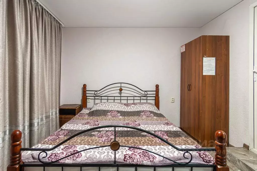 Комната Краснодарский край, Геленджик ул. Грибоедова, 20/2 - Фото 1