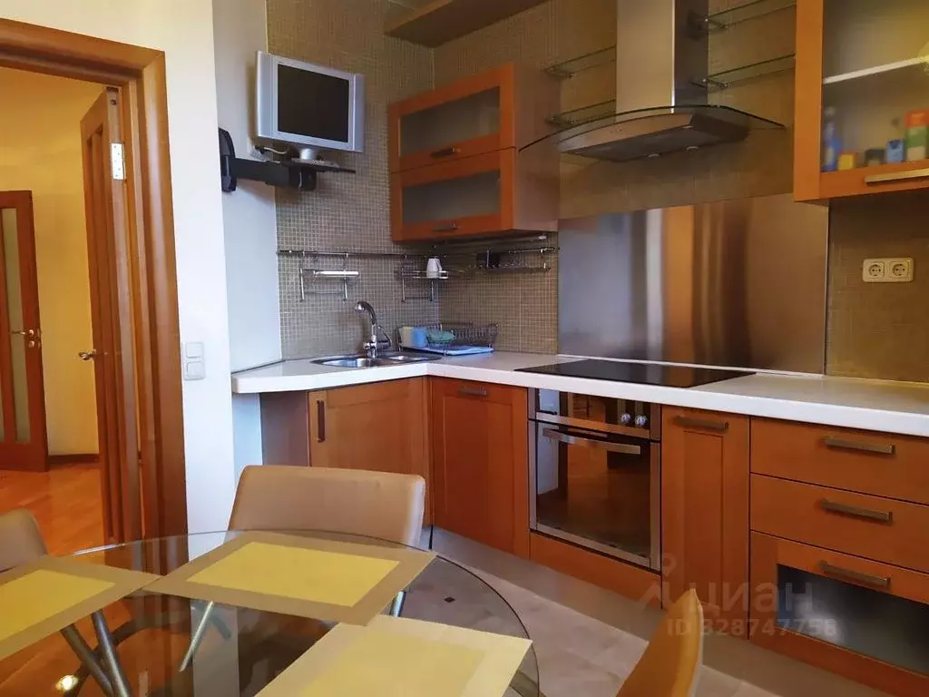 3-к кв. Воронежская область, Воронеж ул. Дзержинского, 12А (95.0 м) - Фото 2