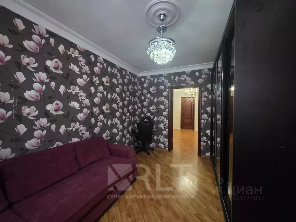 2-к кв. Дагестан, Махачкала ул. Лаптиева, 70А (70.0 м) - Фото 2