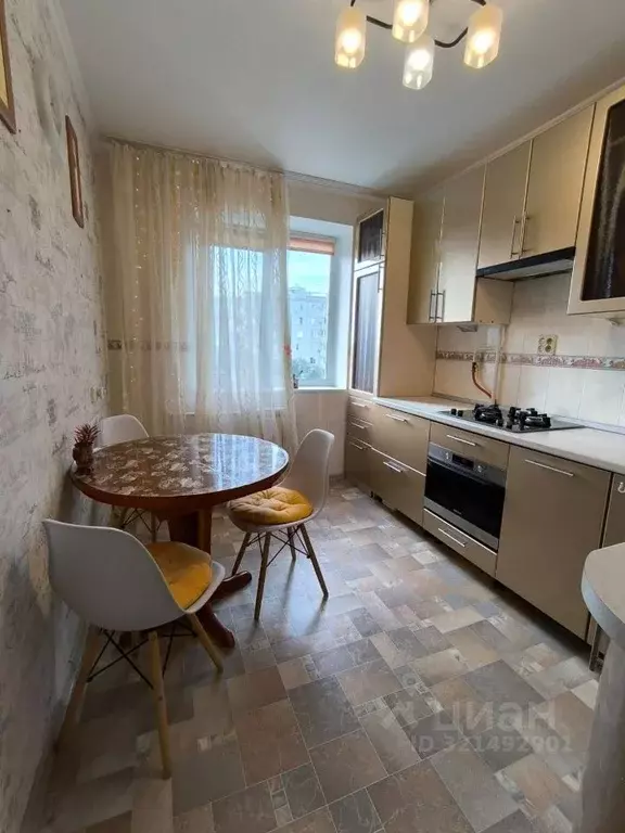 3-к кв. Хабаровский край, Хабаровск ул. Яшина, 38 (65.8 м) - Фото 0