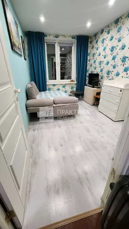 Продается 3-комнатная квартира - Фото 1