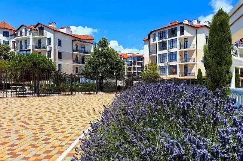 1-к кв. Краснодарский край, Геленджик Крымская ул., 22к14 (40.0 м) - Фото 1