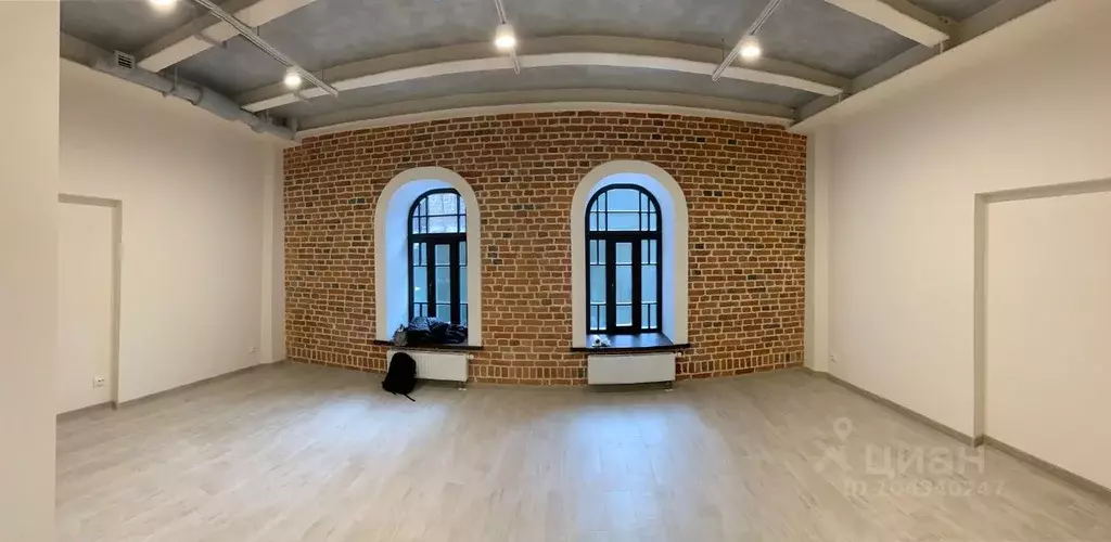 Офис в Свердловская область, Екатеринбург ул. Азина, 22/4 (36.4 м) - Фото 1