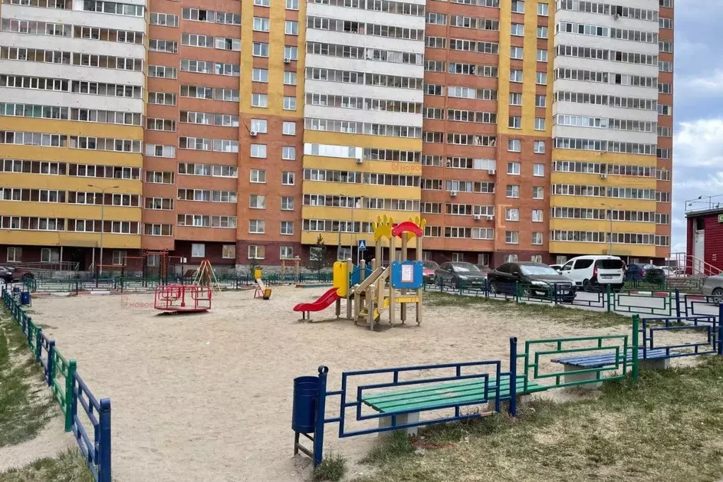 Студия Свердловская область, Екатеринбург ул. Рощинская, 44 (36.0 м) - Фото 1