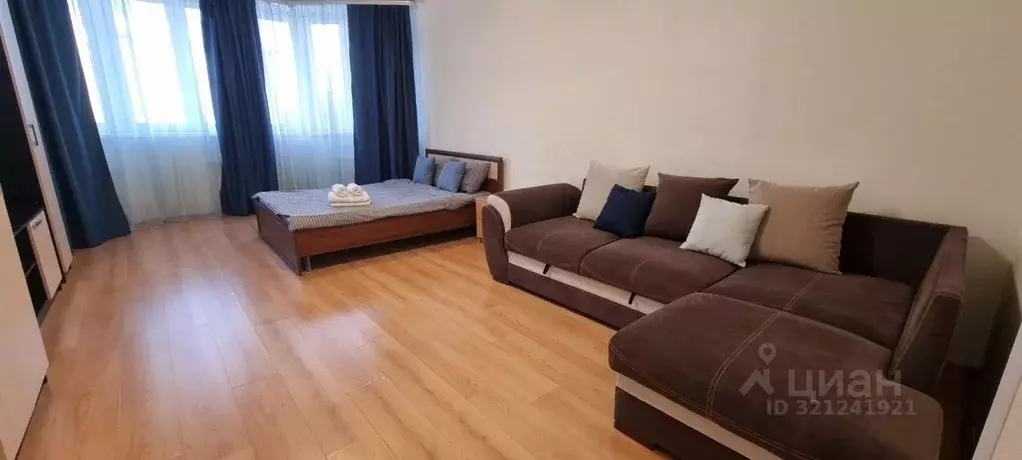 2-к кв. Тюменская область, Тюмень ул. Герцена, 82 (52.0 м) - Фото 2