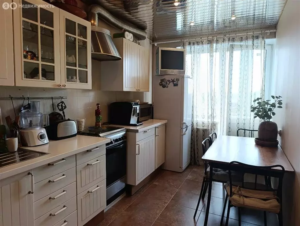 1-комнатная квартира: Гатчина, Рощинская улица, 11А (38.2 м) - Фото 2