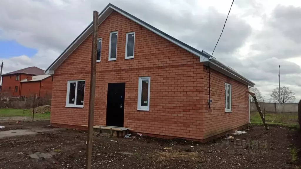 Дом в Краснодарский край, Тимашевск Сахарный завод мкр,  (80 м) - Фото 1
