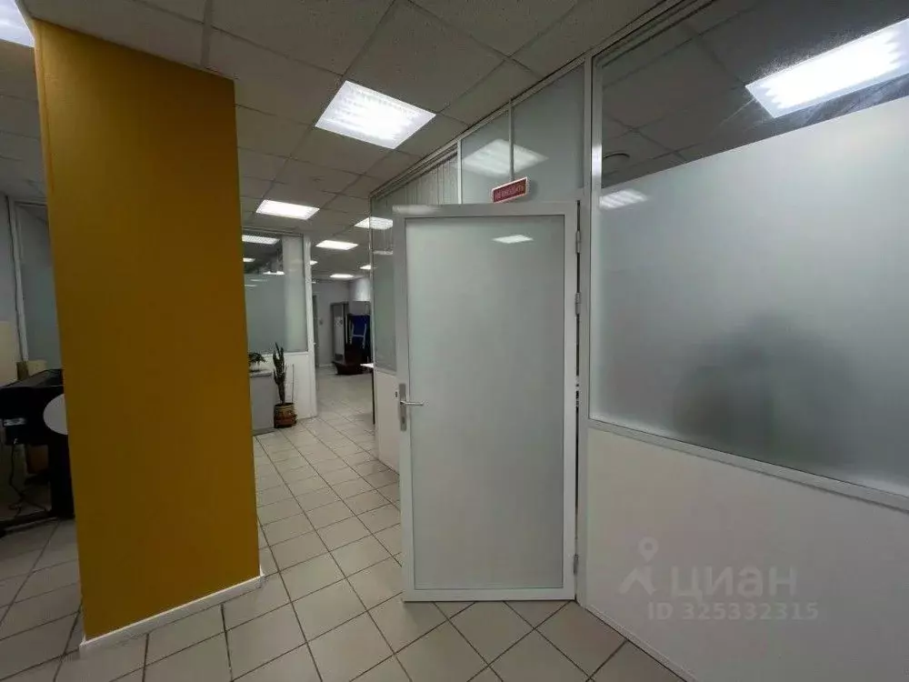 Офис в Санкт-Петербург Лифляндская ул., 6к6 (200 м) - Фото 1