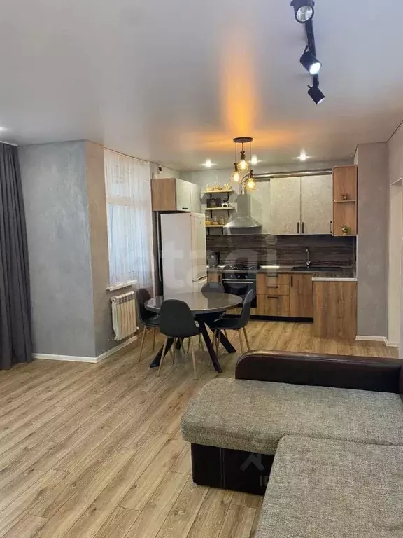 2-к кв. Ставропольский край, Ставрополь ул. Рогожникова, 17 (70.0 м) - Фото 1