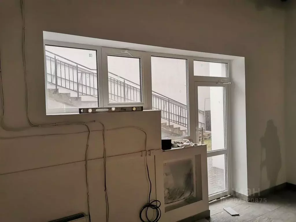 Помещение свободного назначения в Самарская область, Тольятти просп. ... - Фото 2