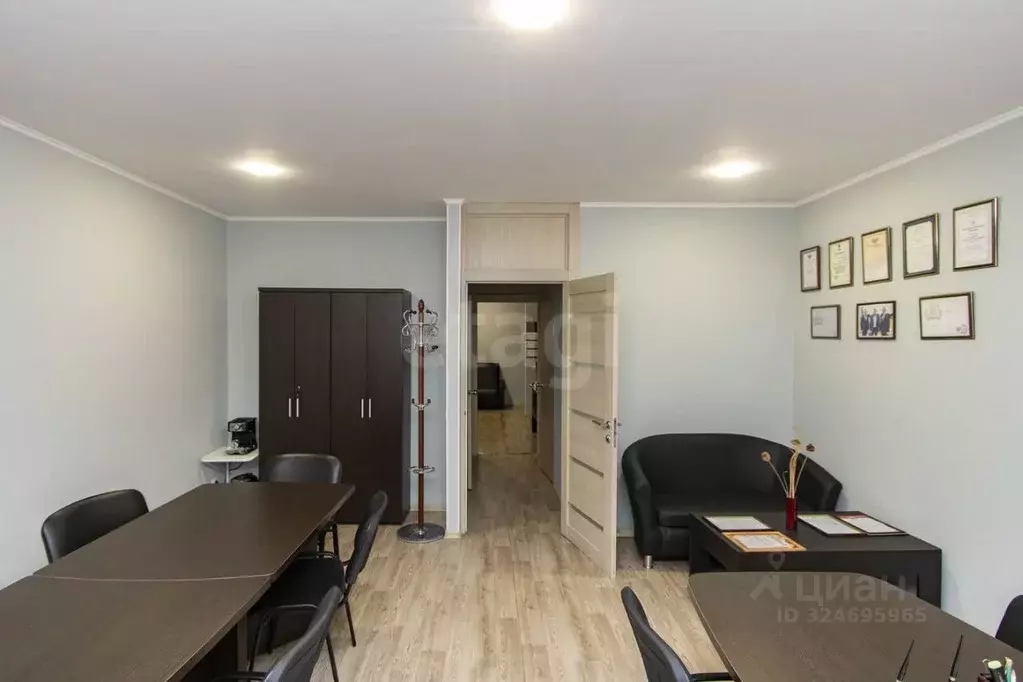 Помещение свободного назначения в Тюменская область, Тюмень ... - Фото 1