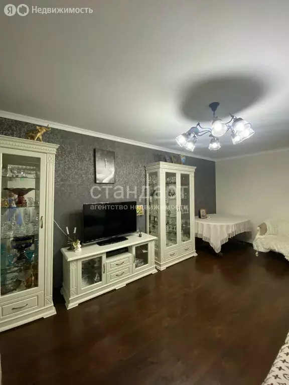 3-комнатная квартира: Ессентуки, улица Грибоедова, 48 (66.9 м) - Фото 2