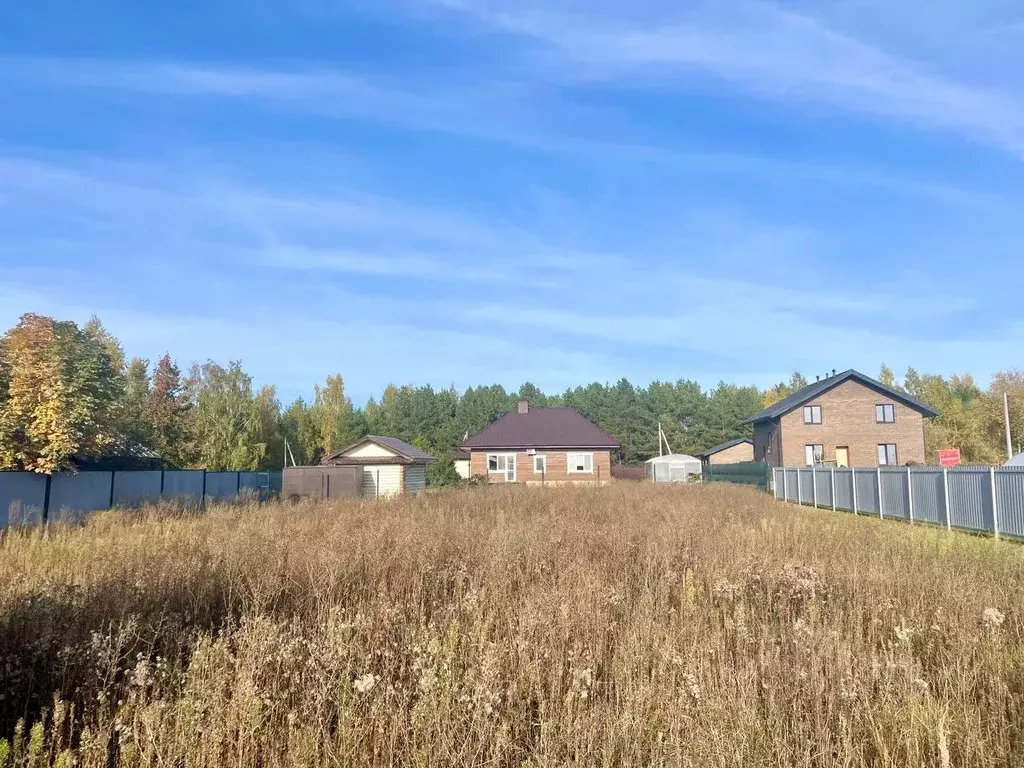 Участок в Татарстан, Лаишевский район, с. Рождествено Центральная ул., ... - Фото 1