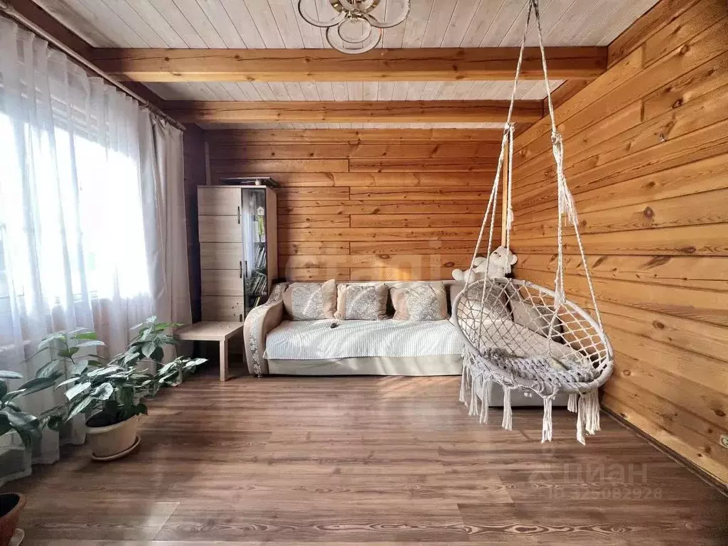 Дом в Красноярский край, Емельяново пгт ул. Взлетная, 18 (85 м) - Фото 1