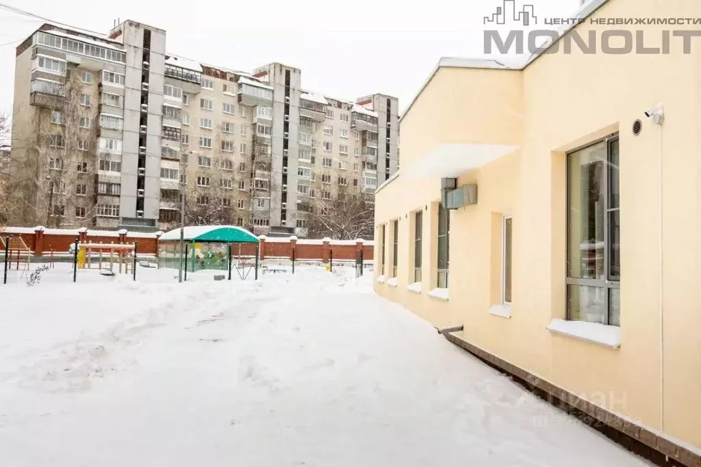 Торговая площадь в Свердловская область, Екатеринбург ул. Ильича, 42Б ... - Фото 2