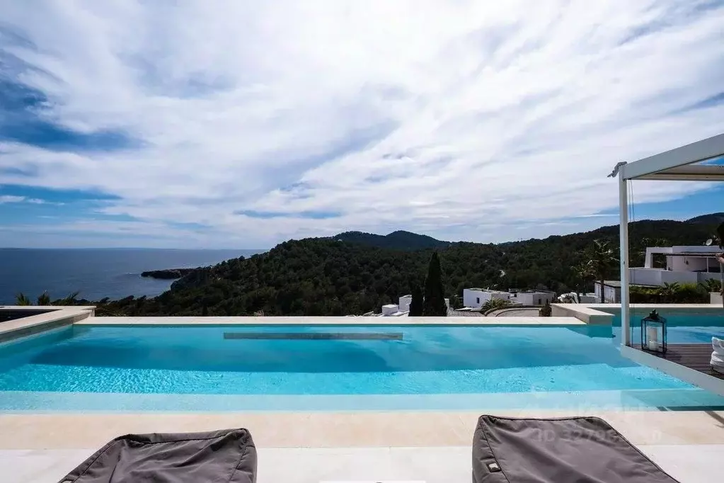 Дом в Краснодарский край, Сочи Малый Ахун мкр,  (300 м) - Фото 2