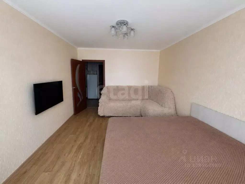 1-к кв. Чувашия, Чебоксары Ярмарочная ул., 7к2 (45.0 м) - Фото 1